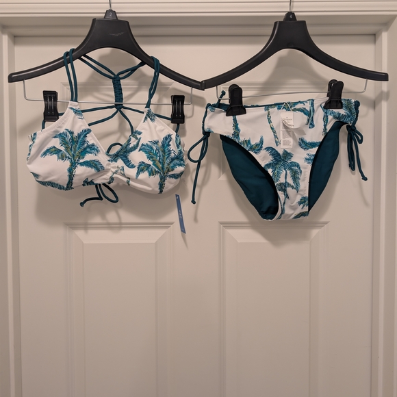 Cupshe Other - Cupshe Palm Tree Print Bikini - White and Teal